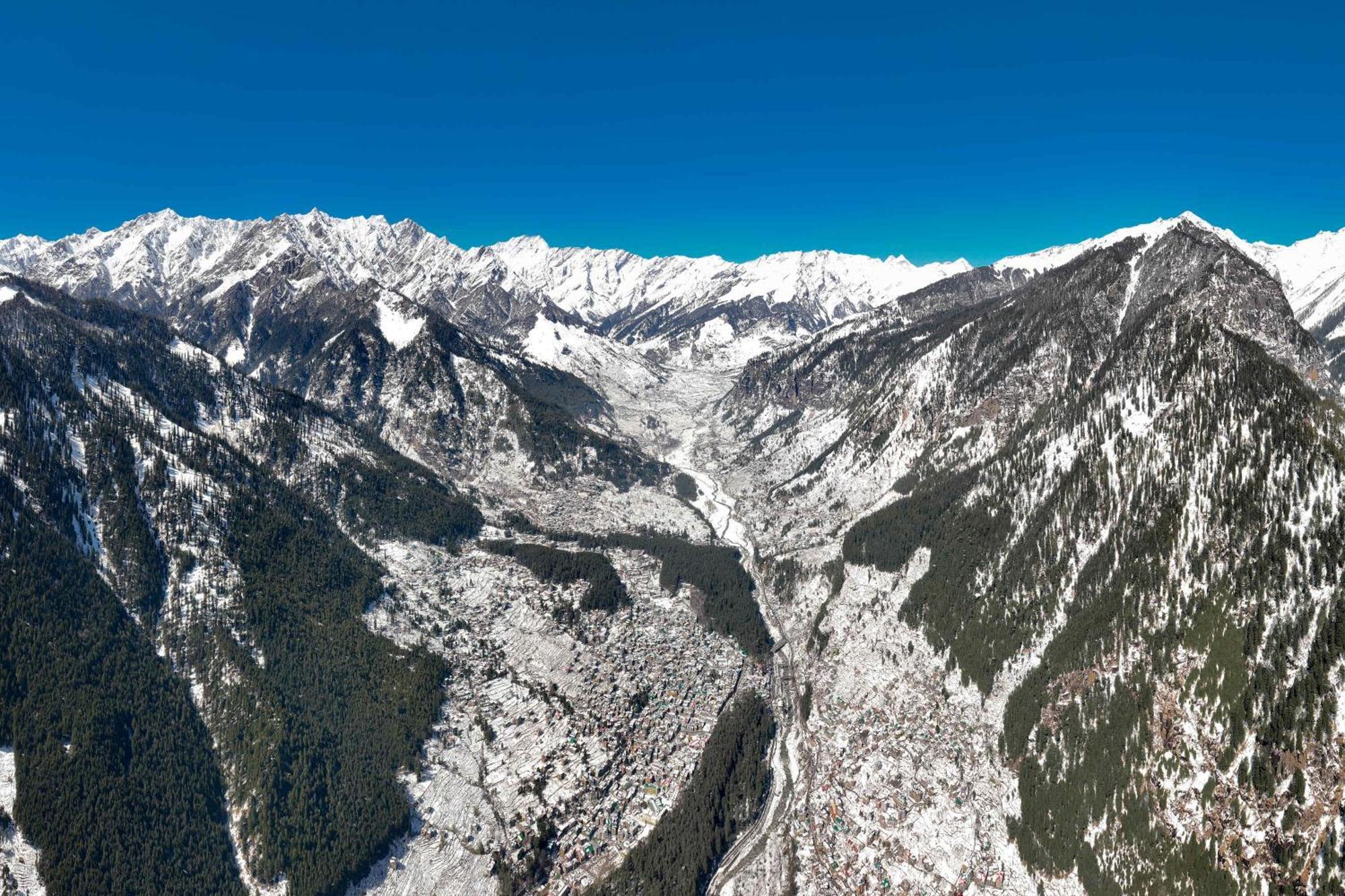 Отель Echor Himalayan Heights Manali Экстерьер фото